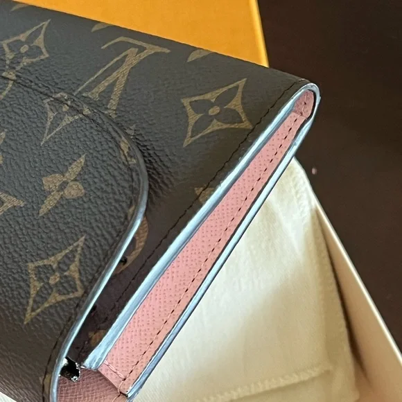 Louis Vuitton Brown and Pink Wallet - Picture 5 of 8